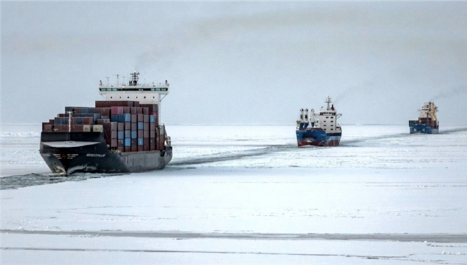 2024年北極航道過境航行數量有望